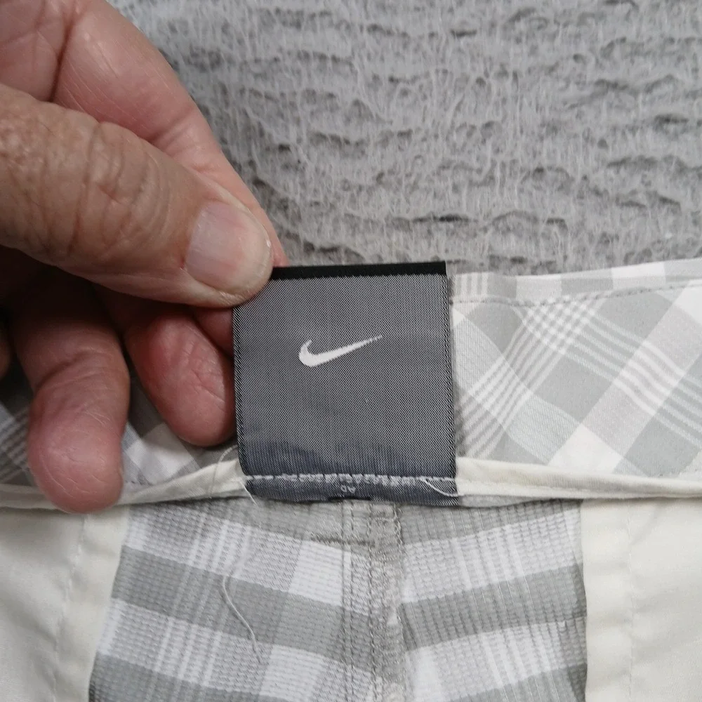 Nike Golf‎ Dri-FIT Shorts Men's 36 Grey White Plaid Gingham Check Performance